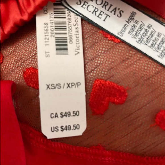 Victoria's Secret Dream Angels Red Embroidery Heart Garter Belt Skirt  XS/S NWT - Picture 3 of 5